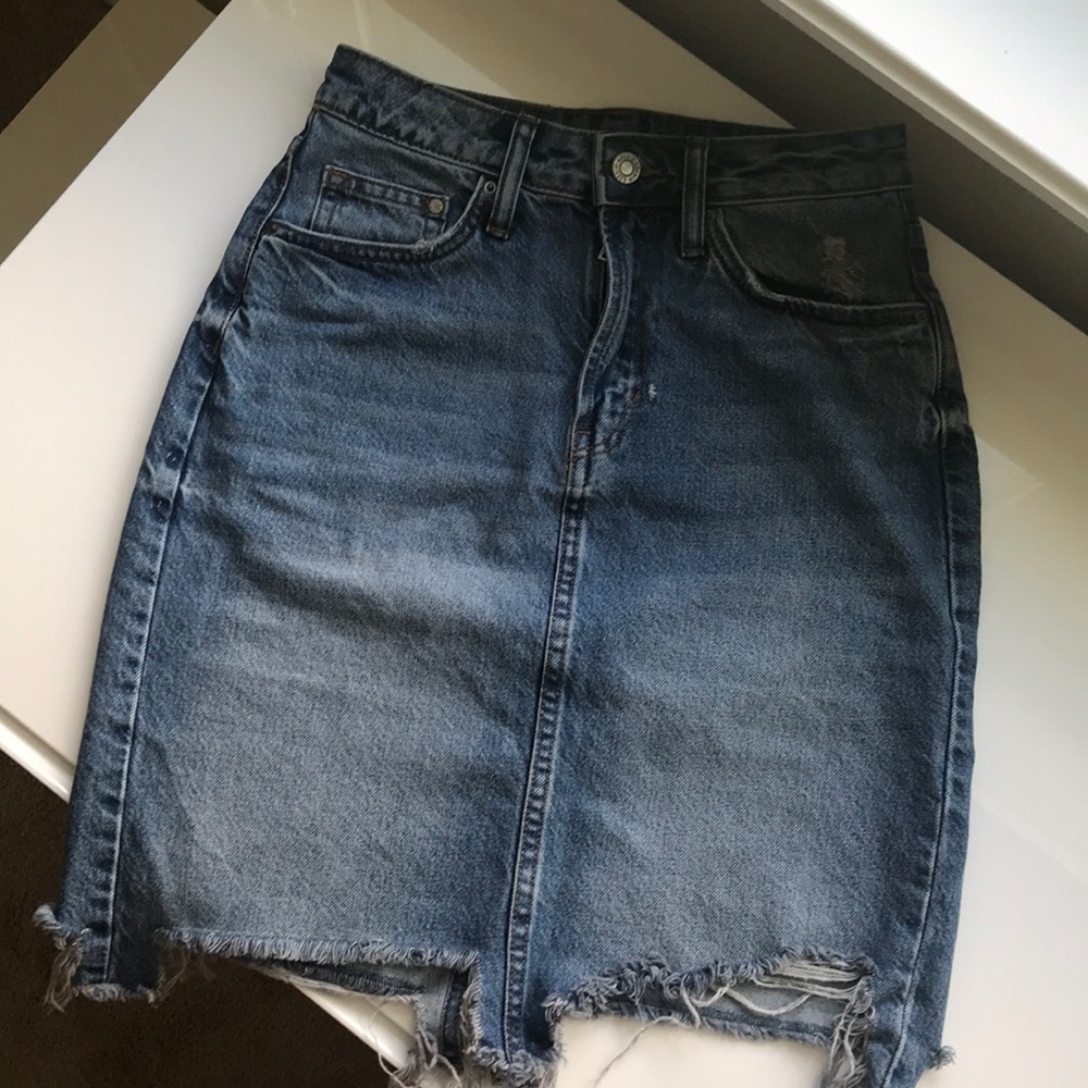 Denim skirt